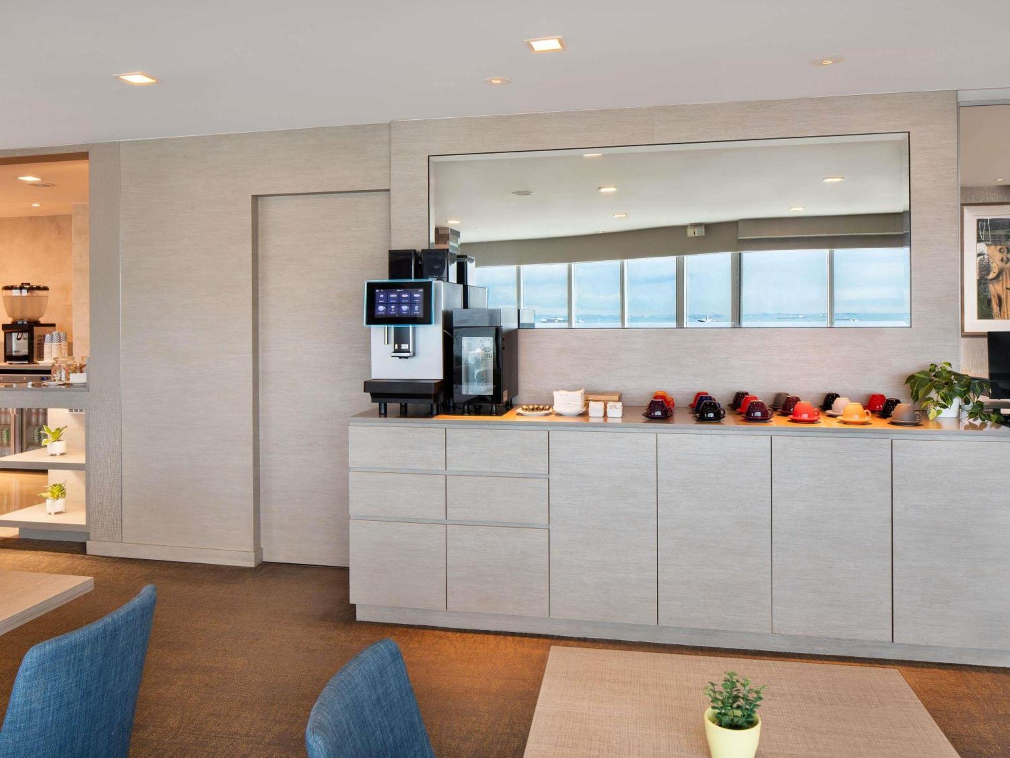 Grand Mercure Singapore Roxy Kültér fotó
